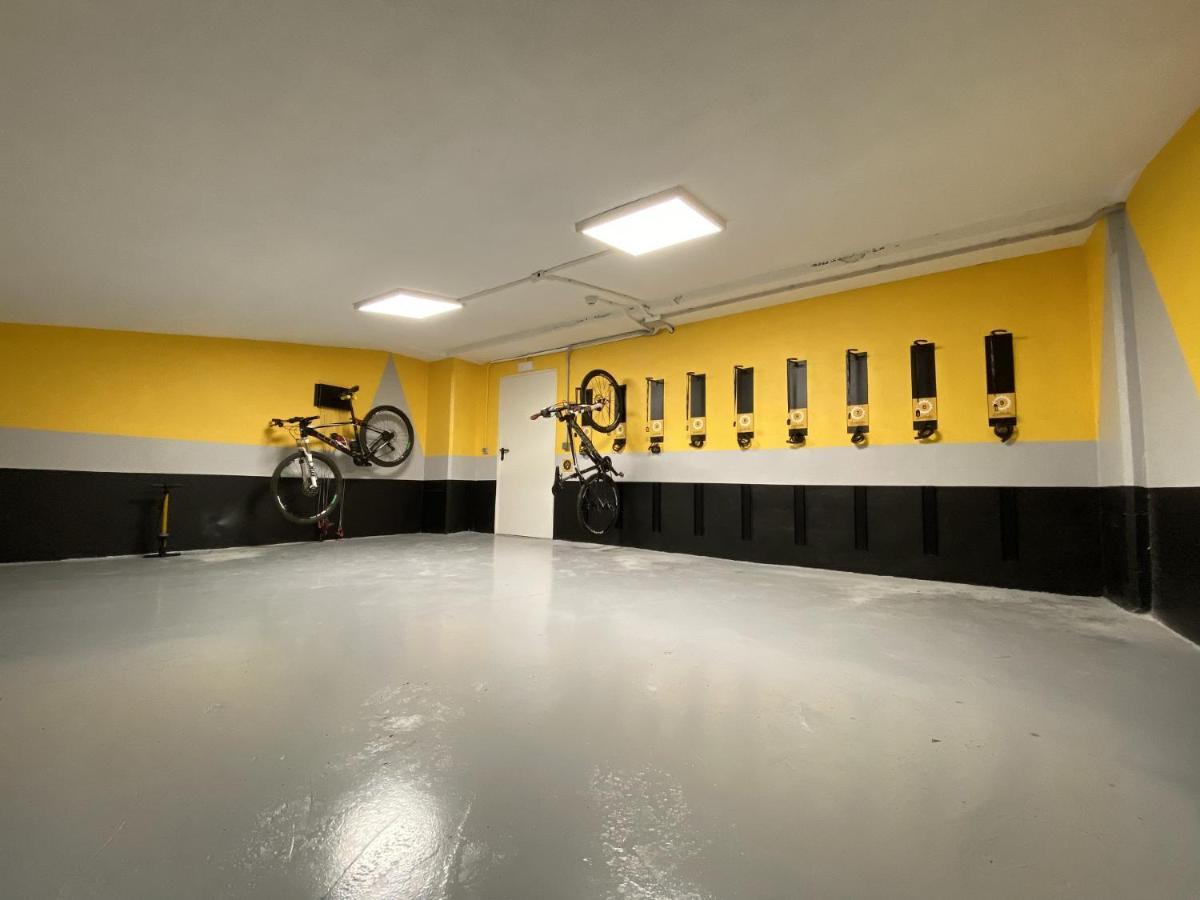 فندق جران بالباو بلباو المظهر الخارجي الصورة Bike garage